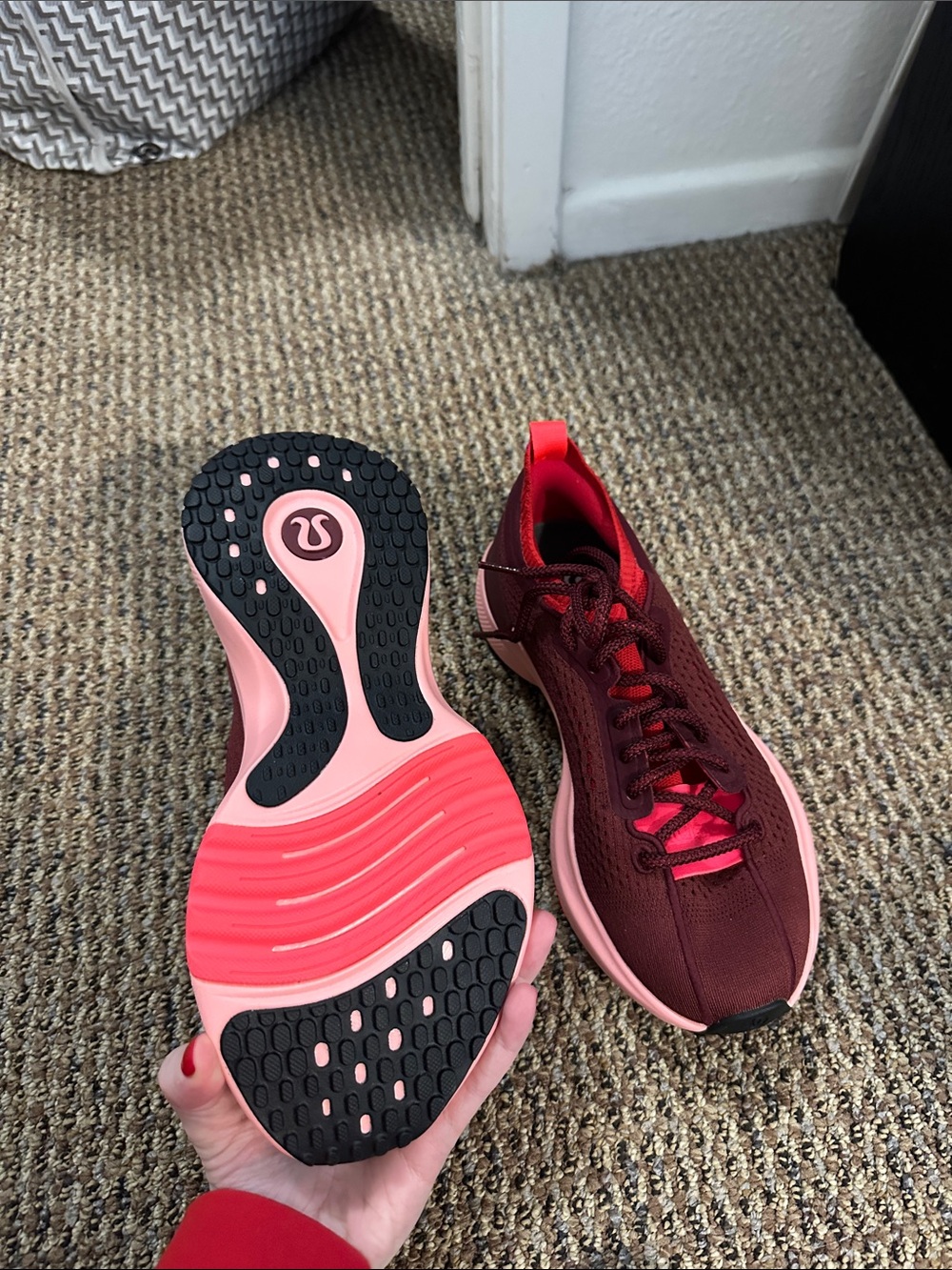 NWOT Lululemon chargefeel 3 shoes